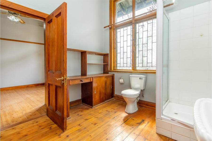 10 Bedroom Property for Sale in Parktown Gauteng