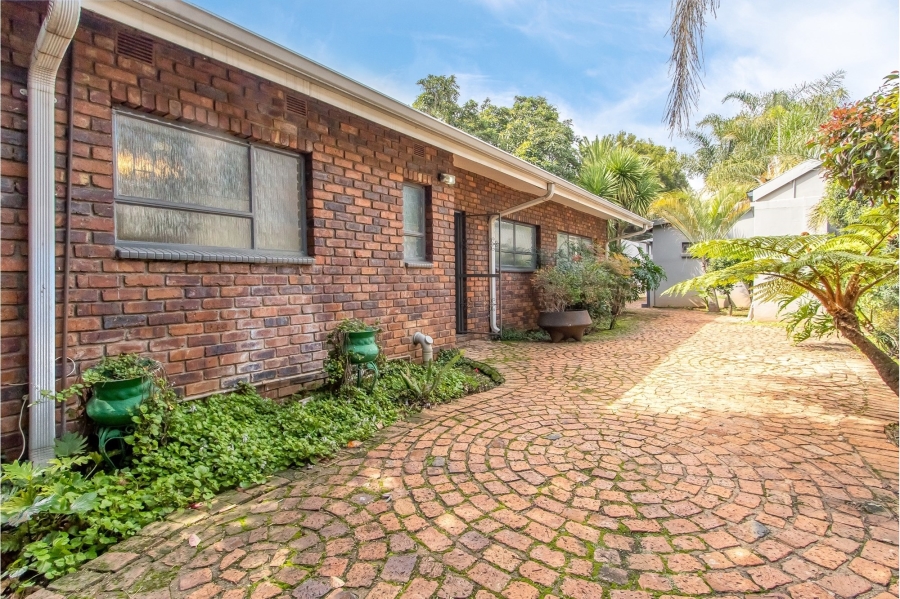 10 Bedroom Property for Sale in Parktown Gauteng