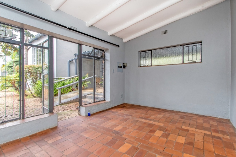 10 Bedroom Property for Sale in Parktown Gauteng
