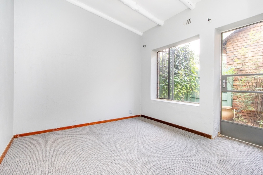 10 Bedroom Property for Sale in Parktown Gauteng