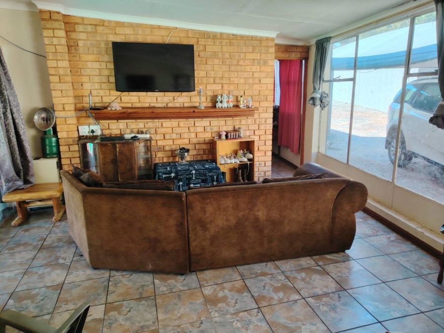 4 Bedroom Property for Sale in Greenhills Gauteng