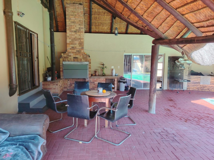 4 Bedroom Property for Sale in Greenhills Gauteng