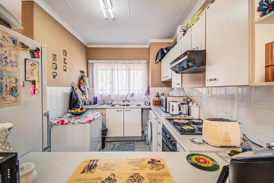 2 Bedroom Property for Sale in Eden Glen Gauteng