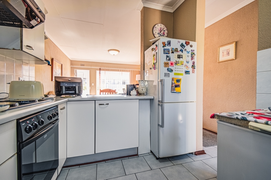 2 Bedroom Property for Sale in Eden Glen Gauteng