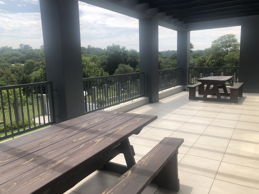To Let 2 Bedroom Property for Rent in Lonehill Gauteng