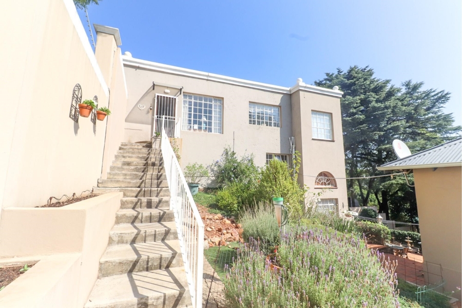 5 Bedroom Property for Sale in Kensington Gauteng