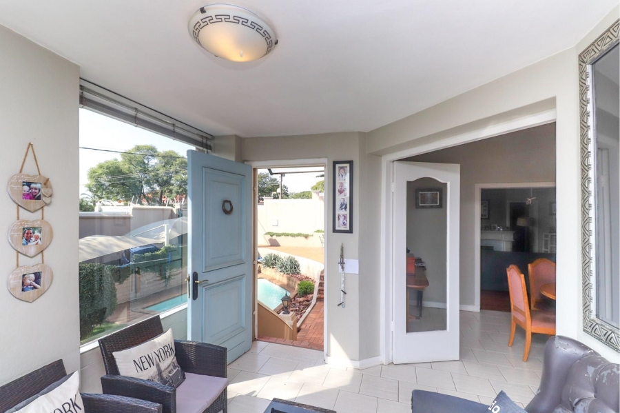 5 Bedroom Property for Sale in Kensington Gauteng