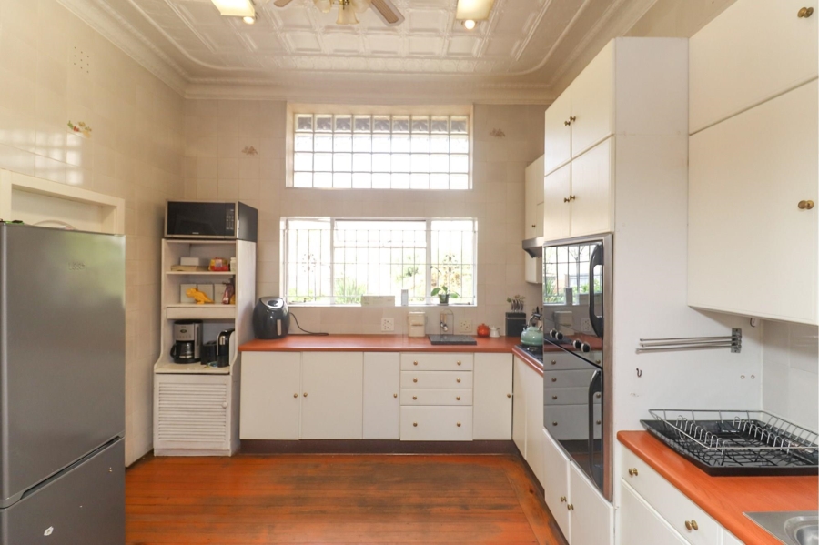 5 Bedroom Property for Sale in Kensington Gauteng