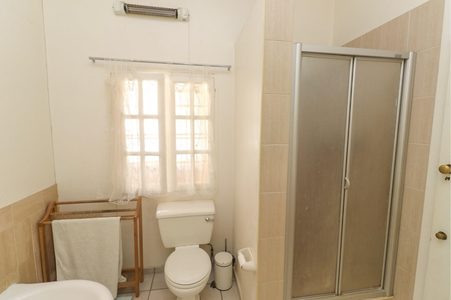 5 Bedroom Property for Sale in Kensington Gauteng