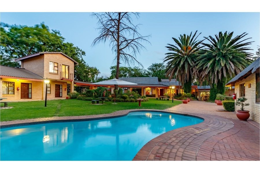 20 Bedroom Property for Sale in Chartwell Gauteng