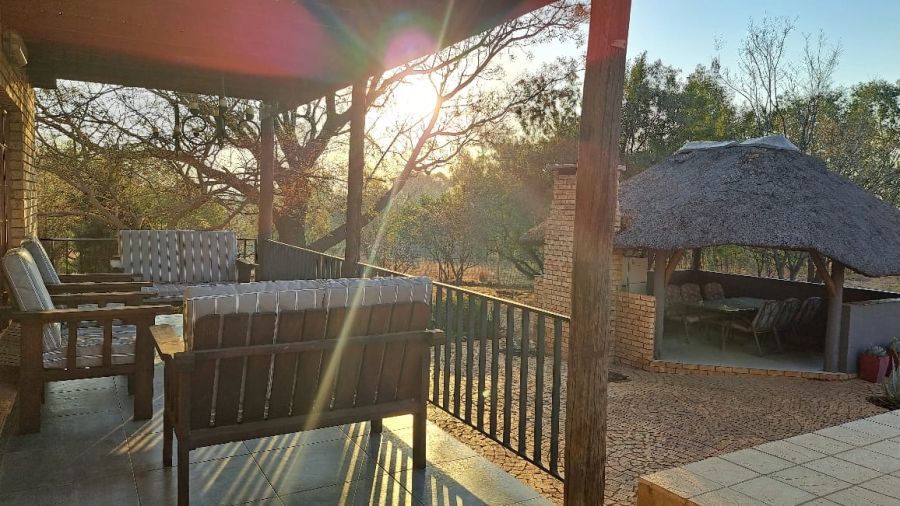5 Bedroom Property for Sale in Zwartkrans Gauteng