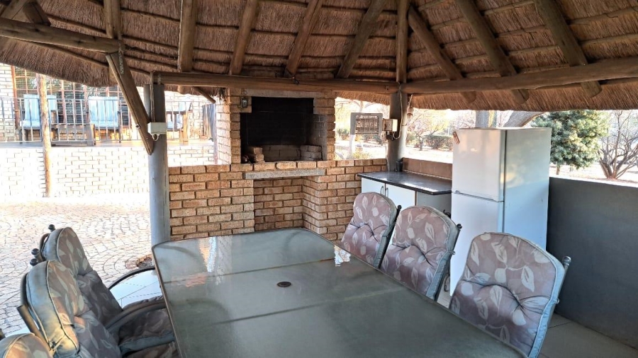 5 Bedroom Property for Sale in Zwartkrans Gauteng