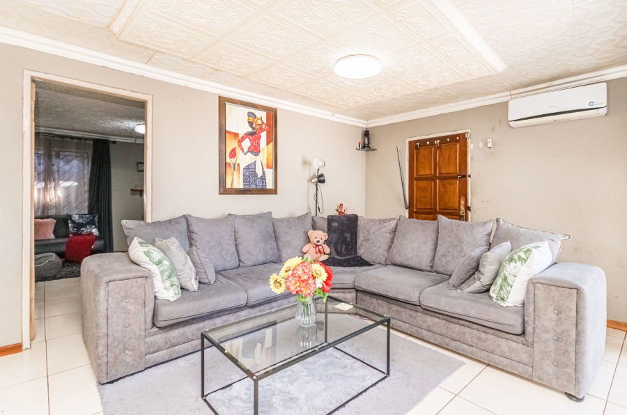 4 Bedroom Property for Sale in Cosmo City Gauteng