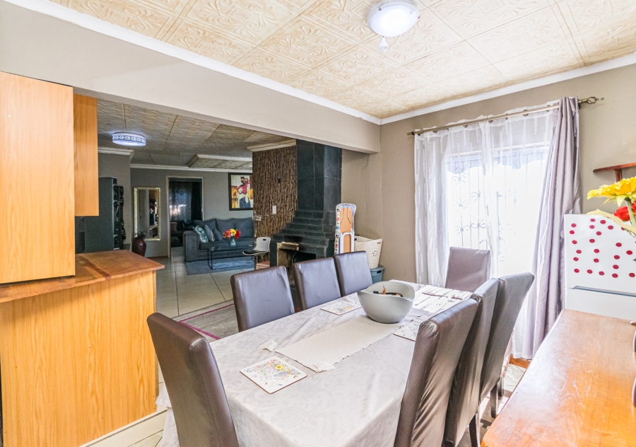 4 Bedroom Property for Sale in Cosmo City Gauteng