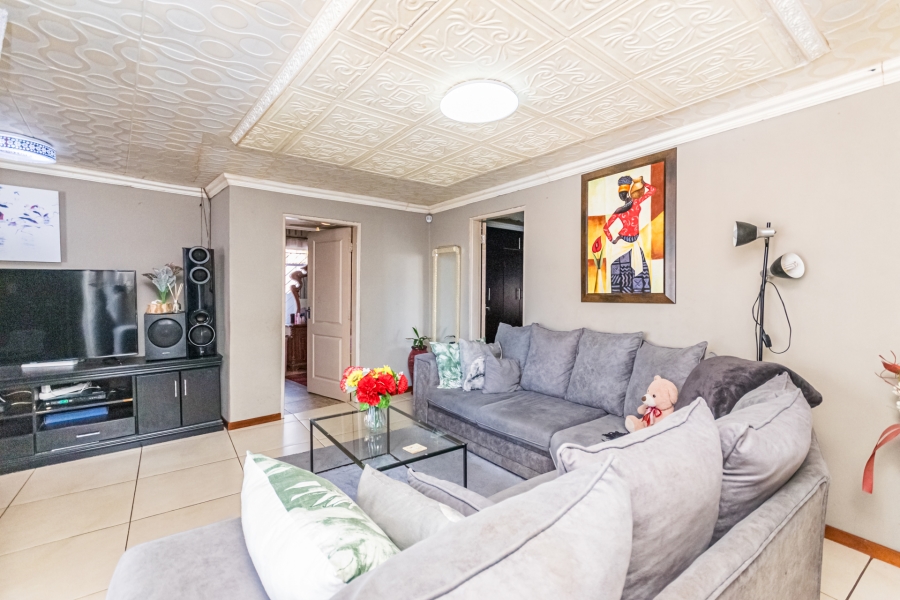 4 Bedroom Property for Sale in Cosmo City Gauteng
