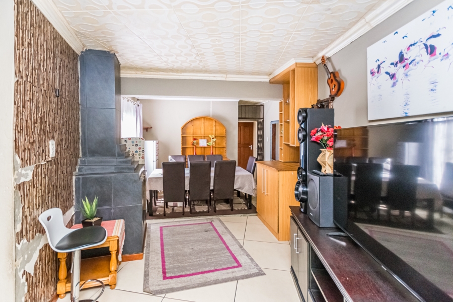 4 Bedroom Property for Sale in Cosmo City Gauteng