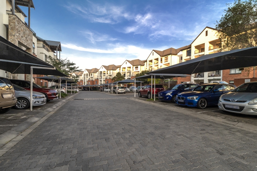 3 Bedroom Property for Sale in Greenstone Crest Gauteng