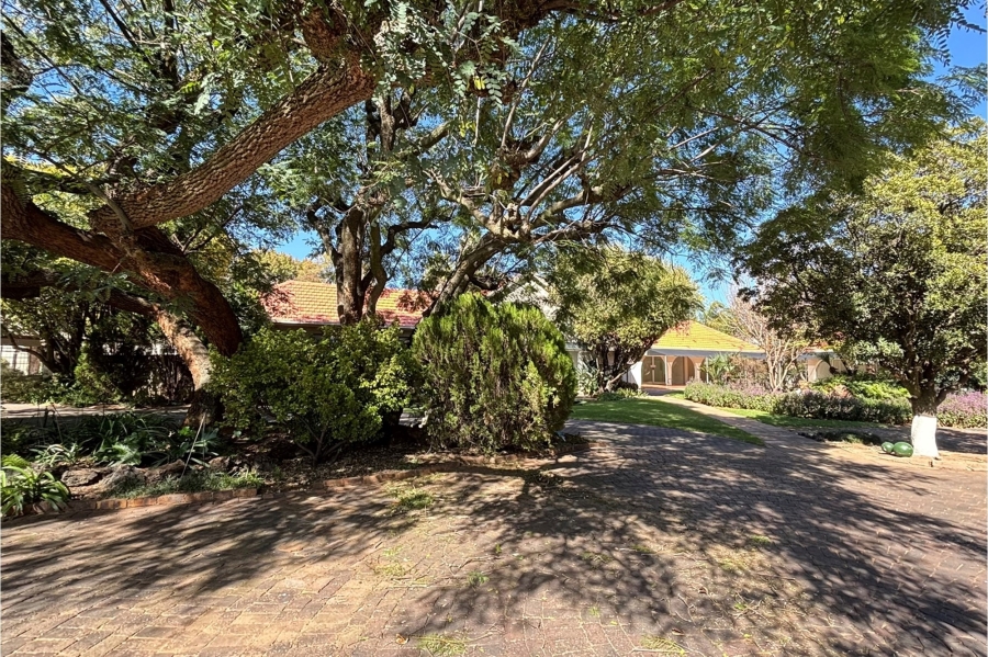 3 Bedroom Property for Sale in Bedfordview Gauteng