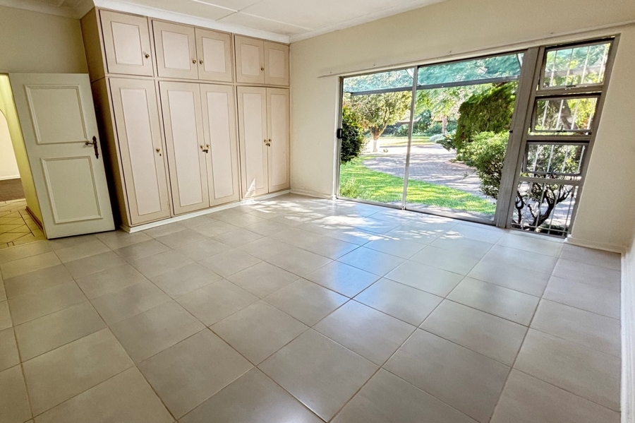 3 Bedroom Property for Sale in Bedfordview Gauteng