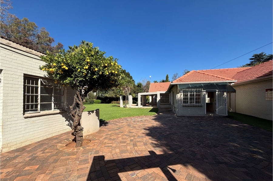 3 Bedroom Property for Sale in Bedfordview Gauteng