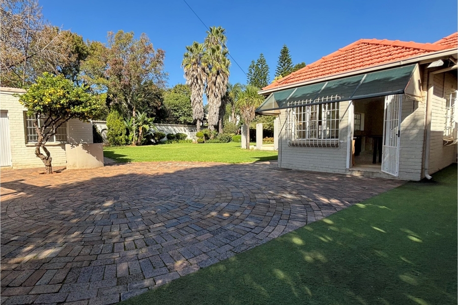 3 Bedroom Property for Sale in Bedfordview Gauteng