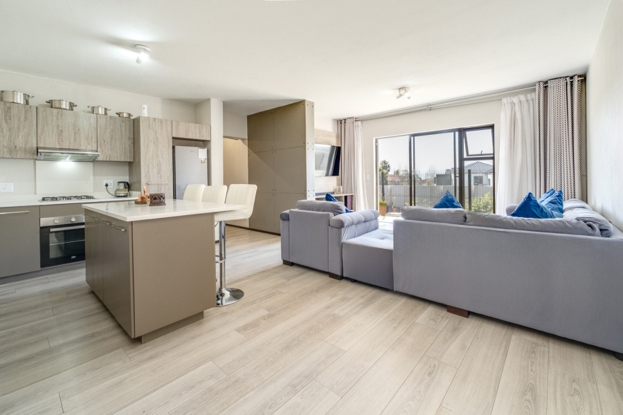 3 Bedroom Property for Sale in Broadacres Gauteng