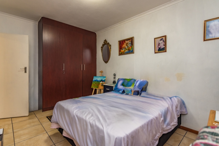 2 Bedroom Property for Sale in Monument Gauteng