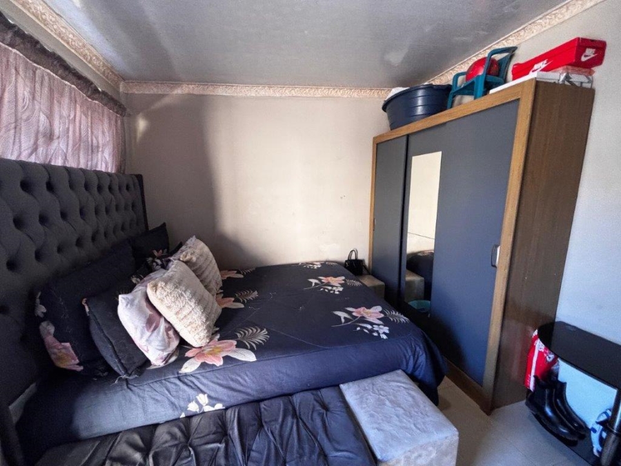 11 Bedroom Property for Sale in Siluma View Gauteng
