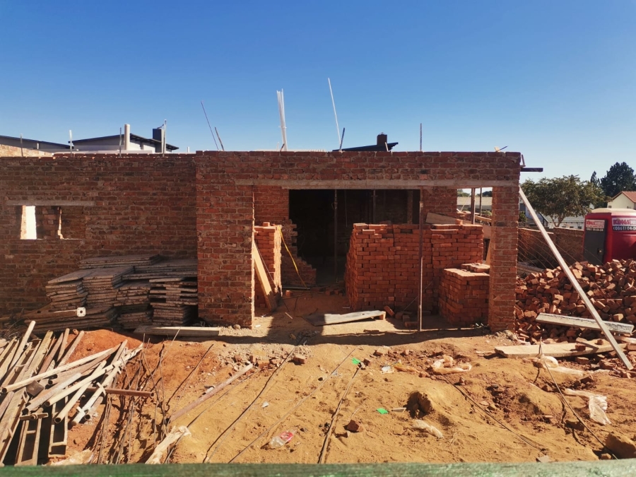 4 Bedroom Property for Sale in Roodepark Eco Estate Gauteng