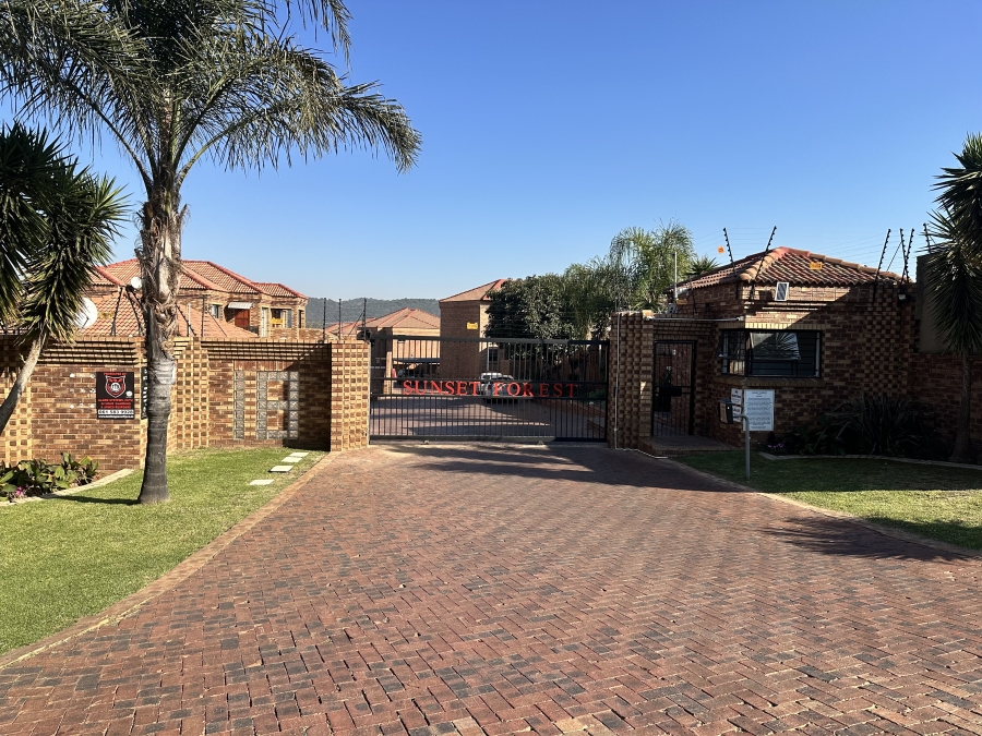2 Bedroom Property for Sale in Liefde en Vrede Gauteng