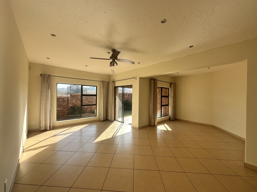 2 Bedroom Property for Sale in Liefde en Vrede Gauteng