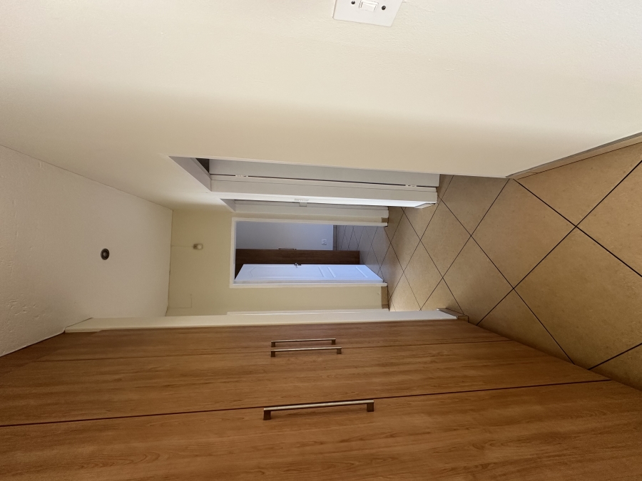 2 Bedroom Property for Sale in Liefde en Vrede Gauteng