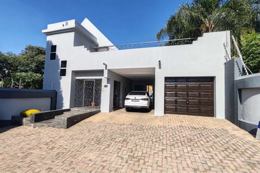 4 Bedroom Property for Sale in Ferndale Gauteng