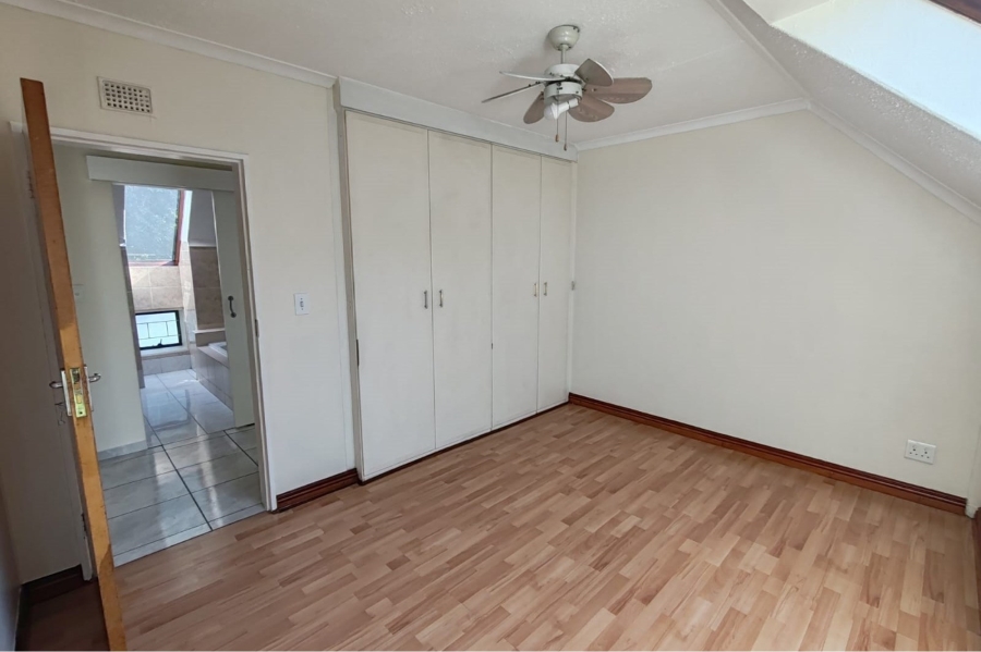 4 Bedroom Property for Sale in Ferndale Gauteng
