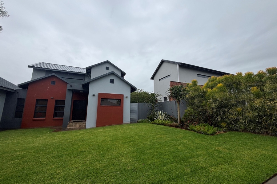 To Let 5 Bedroom Property for Rent in The Hills Game Reserve Estate Gauteng