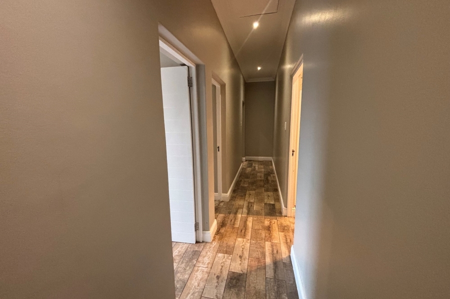 To Let 5 Bedroom Property for Rent in The Hills Game Reserve Estate Gauteng