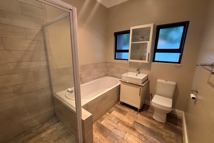 To Let 5 Bedroom Property for Rent in The Hills Game Reserve Estate Gauteng