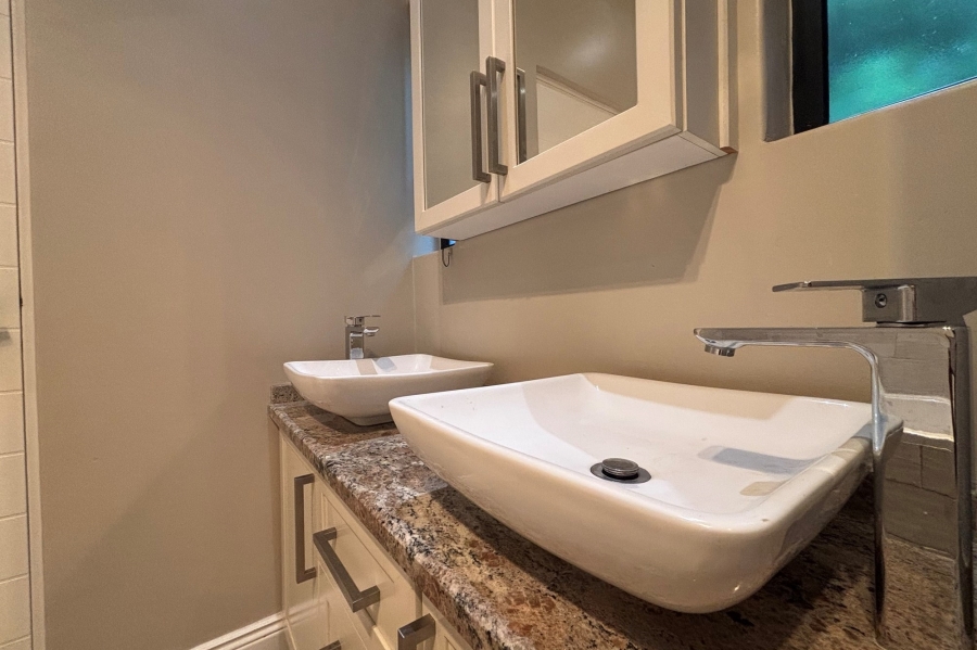 To Let 5 Bedroom Property for Rent in The Hills Game Reserve Estate Gauteng