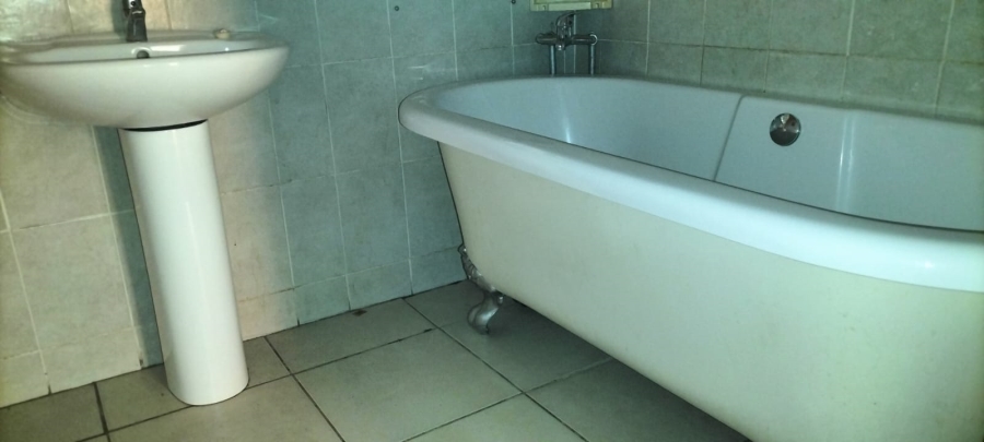4 Bedroom Property for Sale in Westonaria Gauteng