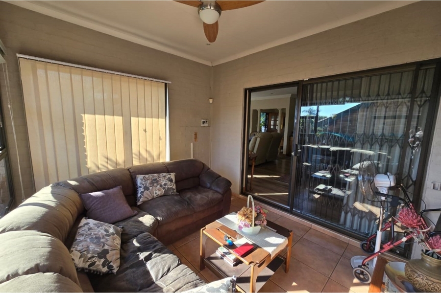 3 Bedroom Property for Sale in Magalieskruin Gauteng