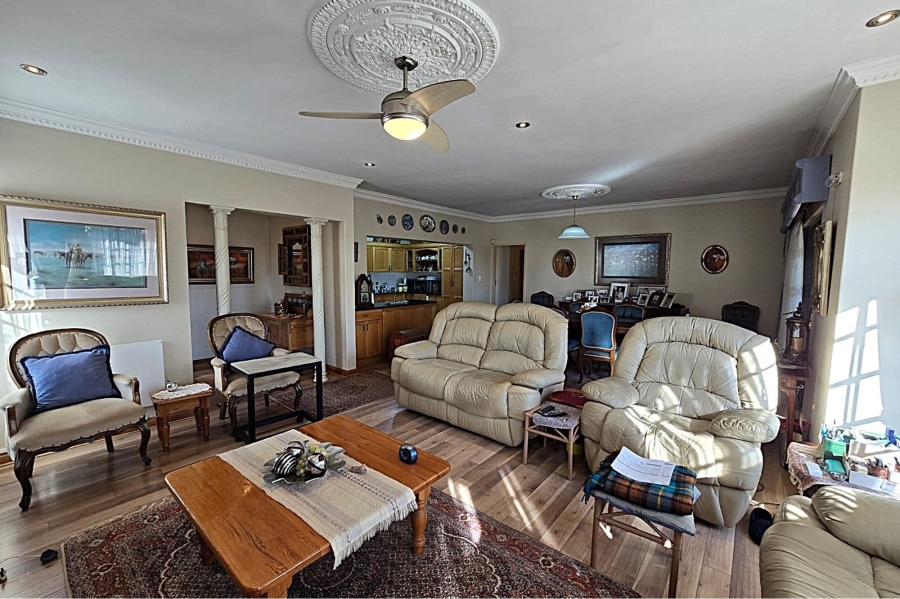 3 Bedroom Property for Sale in Magalieskruin Gauteng