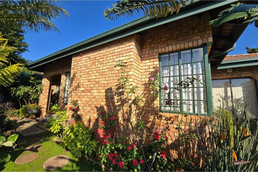3 Bedroom Property for Sale in Magalieskruin Gauteng