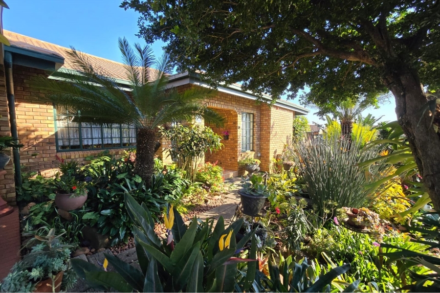 3 Bedroom Property for Sale in Magalieskruin Gauteng