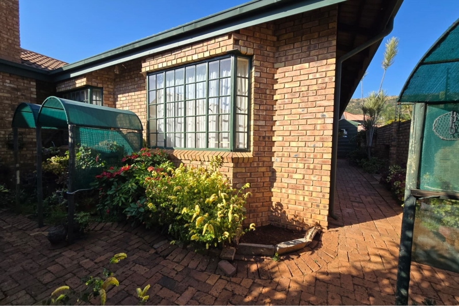3 Bedroom Property for Sale in Magalieskruin Gauteng