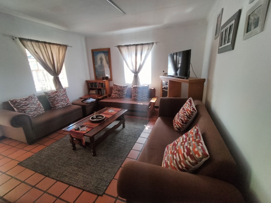 4 Bedroom Property for Sale in Pretoria North Gauteng
