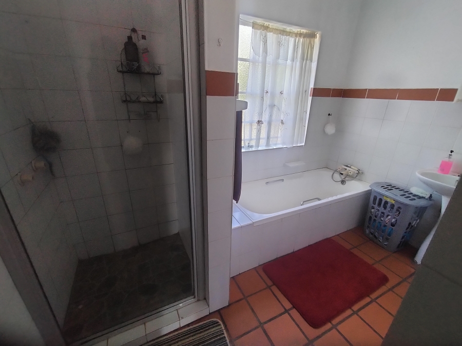 4 Bedroom Property for Sale in Pretoria North Gauteng