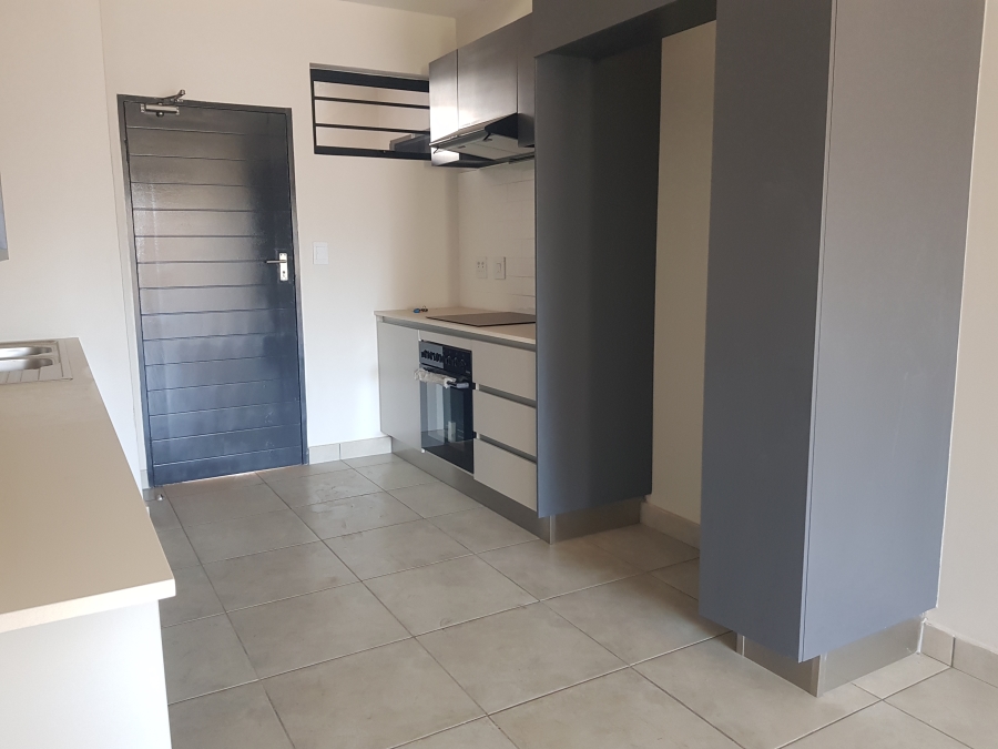2 Bedroom Property for Sale in Raslouw Gauteng
