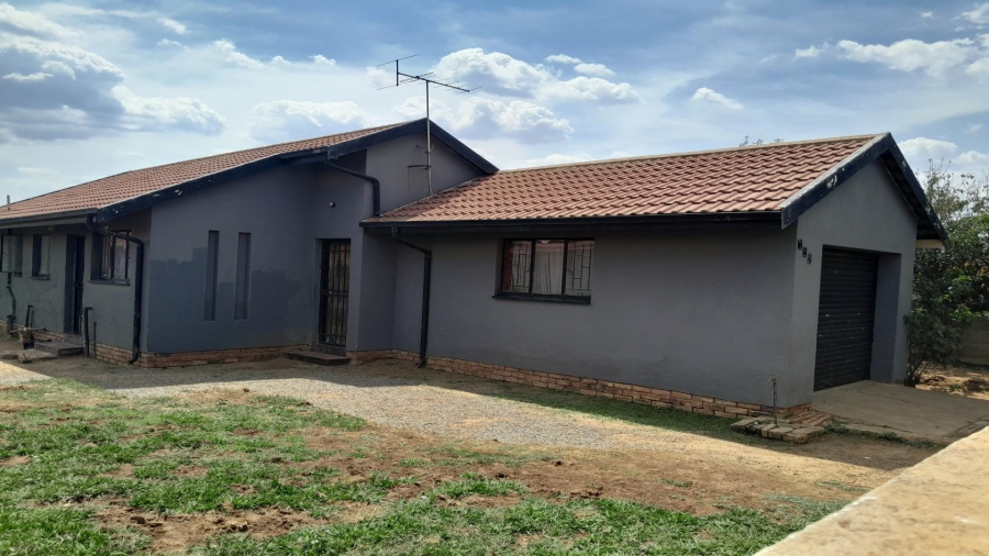 3 Bedroom Property for Sale in Sebokeng Zone 10 Gauteng