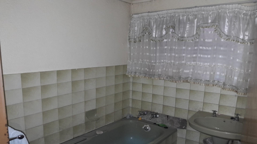3 Bedroom Property for Sale in Sebokeng Zone 10 Gauteng