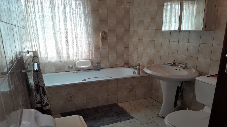 3 Bedroom Property for Sale in Vanderbijlpark CW 3 Gauteng